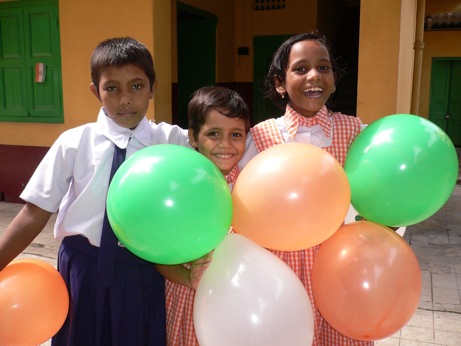 Pensamiento simiente 1 noviembre 2011: abrid el corazón al mundo entero