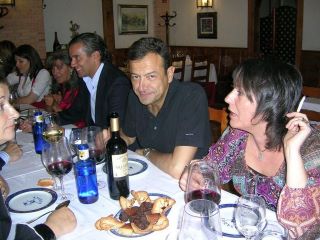 Mándanos de vez en cuando la fuerza de esas regiones de la luz en las que ahora estás