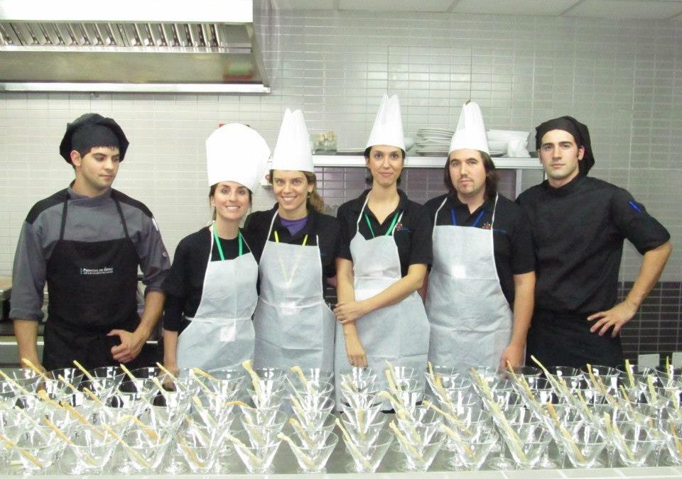 Precioso éxito de la II Cena Solidaria pro Colores de Calcuta