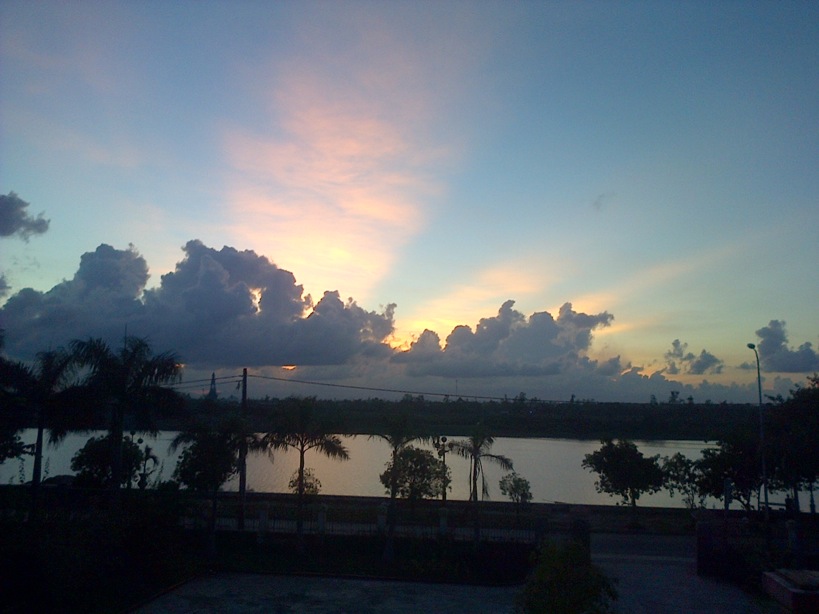 Pensamiento simiente 20 octubre  2015: cada pensamiento, cada sentimiento, desencadena unas corrientes de fuerzas que tienen consecuencias hasta el plano físico