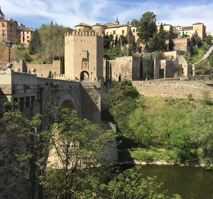 Pensamientos de abril: construir puentes