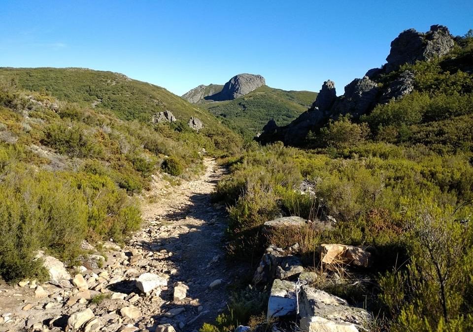 Pensamientos de abril: nuestra tierra interior…