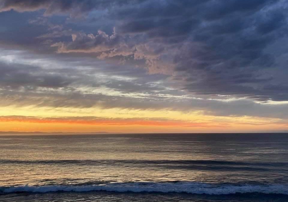 Pensamientos de mayo: entrar en contacto con las entidades del mundo de la luz